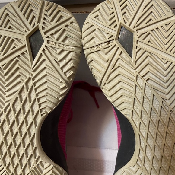 Nike Zoom Hyperquickness Pink Fire Light Womens Hightop SneakersSize 7.5 - Picture 8 of 8